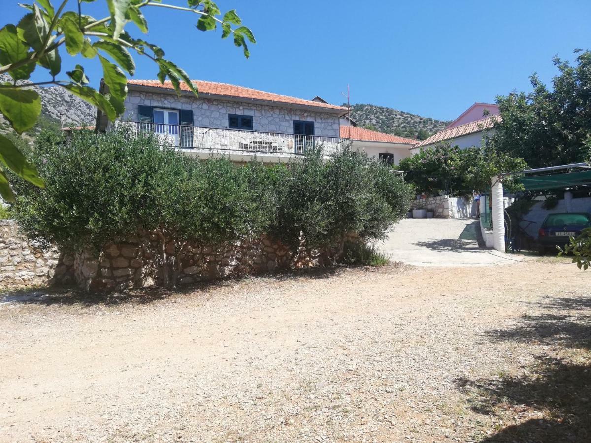 Apartments And Rooms Batos Zavala Εξωτερικό φωτογραφία