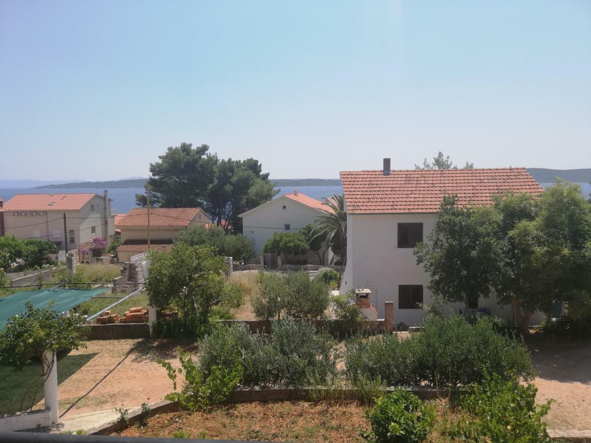 Apartments And Rooms Batos Zavala Εξωτερικό φωτογραφία