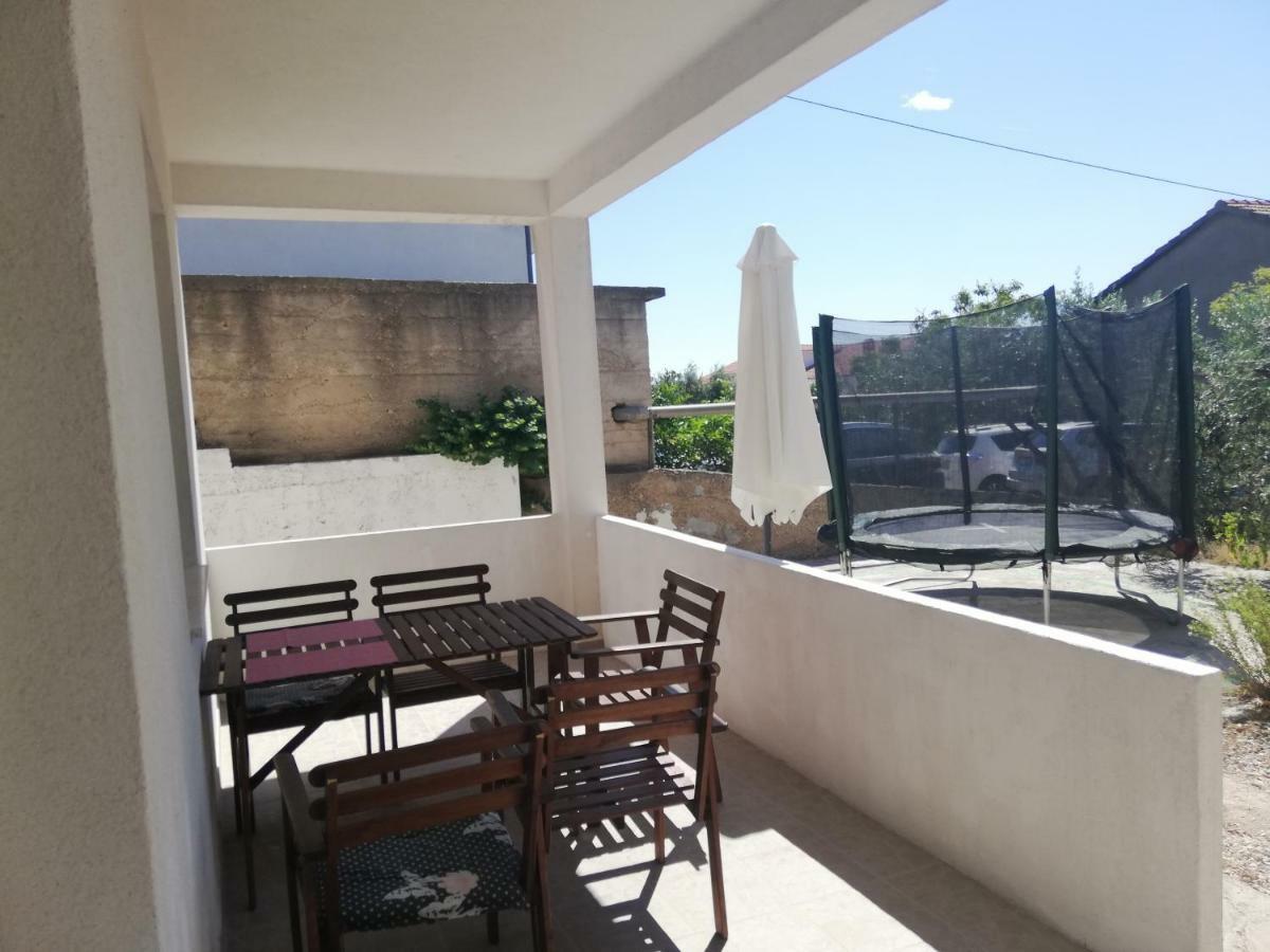 Apartments And Rooms Batos Zavala Εξωτερικό φωτογραφία